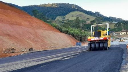 Correções na pista da BR-459 foram feitas em dois meses