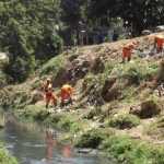 SLU retira mais de 11 toneladas de lixo de córregos de Belo Horizonte