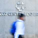 Corte nos juros pelo Banco Central será devagar devido ao cenário internacional, diz economista