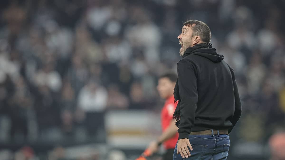 Atlético oficializa rescisão amigável com Coudet e prepara anúncio de Felipão