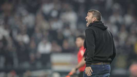 Coudet comandou o Atlético em 35 jogos e deixa o clube com aproveitamento superior a 60%