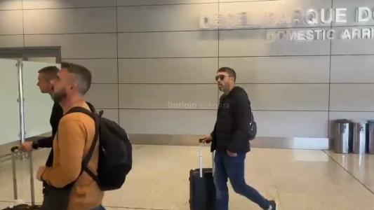 Coudet desembarca no aeroporto de Confins, nesta quarta-feira (14)