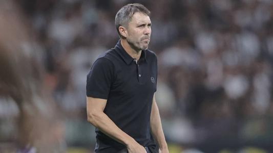 Coudet deu declarações fortes após derrota do Atlético para Libertad