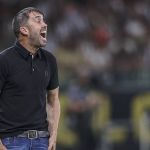 Coudet x diretoria do Atlético: comentaristas analisam embate