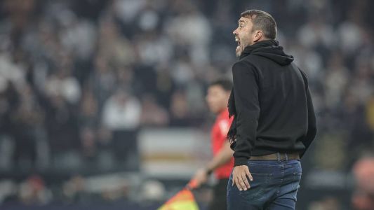 Coudet é responsável direto pela eliminação do Atlético