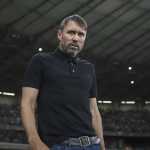 Atlético: reunião nesta sexta definirá futuro de Coudet