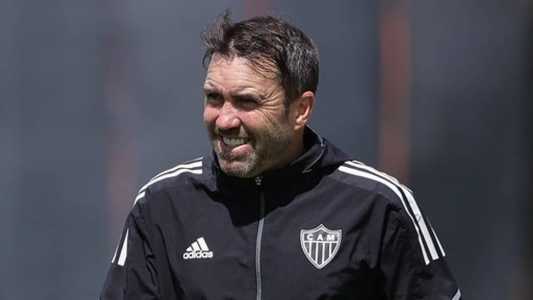 Coudet mexeu na equipe alvinegra para o duelo contra o Botafogo