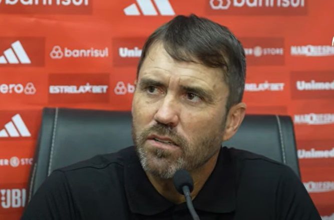 Coudet se posiciona sobre empate do Inter na semifinal do Gauchão