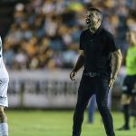 Coudet aponta o que ainda pretende melhorar no Atlético e pede tempo de trabalho 