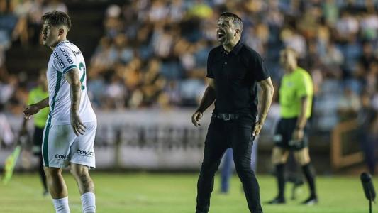 Coudet tem 100% de aproveitamento no comando do Atlético