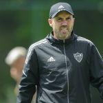 Elenco curto? Na era Coudet, Atlético mantém investimento de R$ 300 milhões