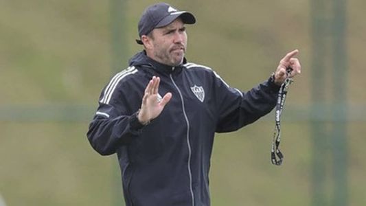 Coudet trouxe peças de confiança para oxigenar o elenco do Atlético em 2023