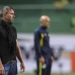 Coudet repete jogadores no Galo, mas não dá sequência ao que funciona de um jogo para o outro