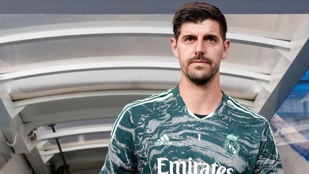 Real Madrid: Courtois sofre grave lesão e deixa campo em lágrimas 