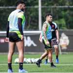Vasco alinha objetivos e aguarda resposta do Aston Villa por Coutinho