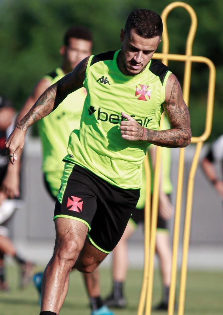 Vasco deve ter importante retorno ao time titular para o clássico contra o Flamengo