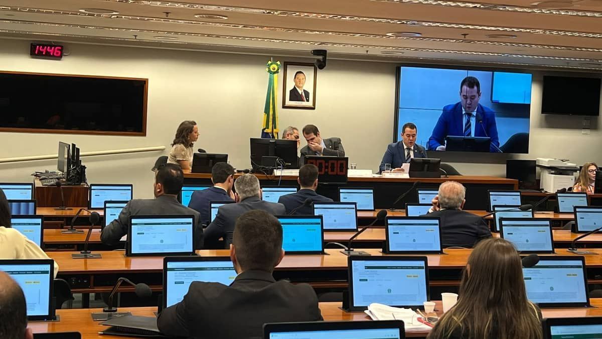 Ronaldinho Gaúcho não comparece à CPI na Câmara e pode sofrer condução coercitiva