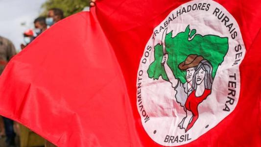 CPI diz ter encontrado associação ligada ao MST que fechou contratos com o governo Dilma.