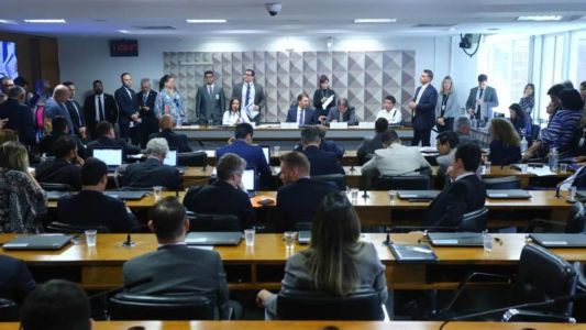 CPI do 8 de janeiro vai analisar mais de 3,5 mil páginas de documentos sigilosos