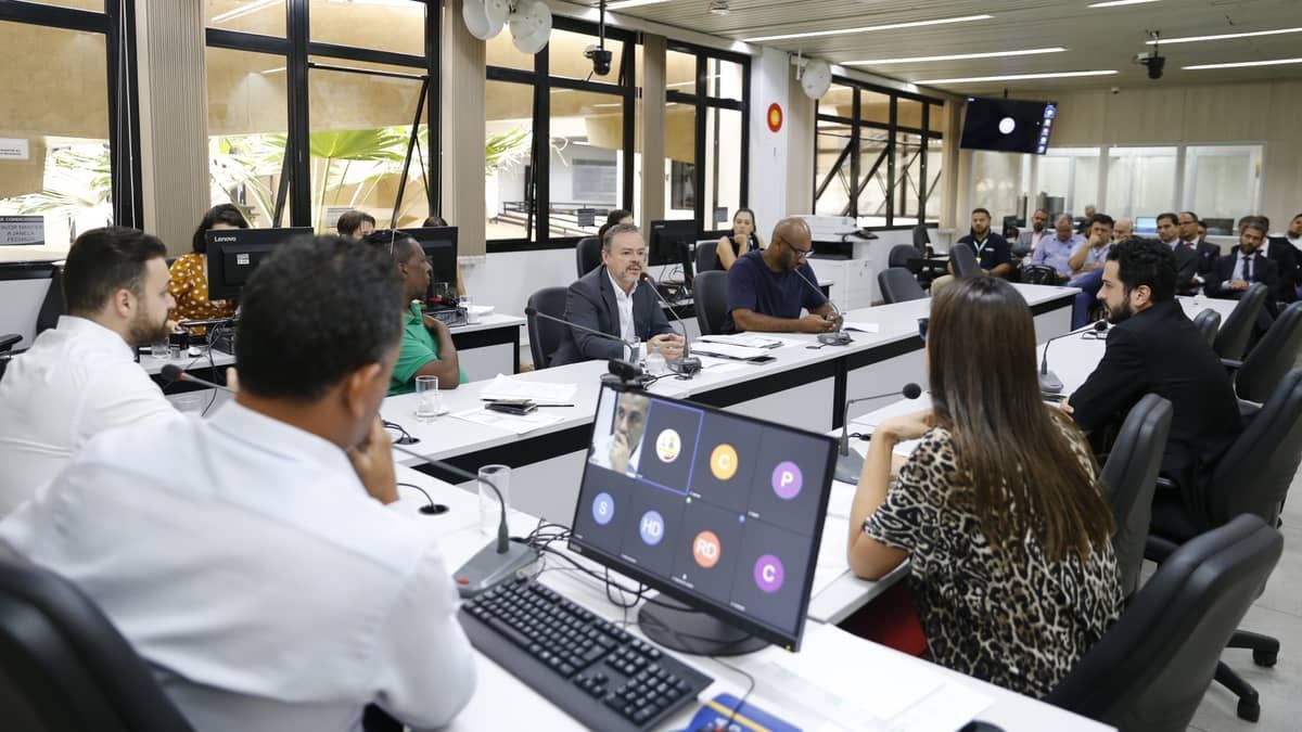 Subsecretário sobre dívidas de Kalil: 'é constrangedor ter o chefe do Executivo devendo imposto' 
