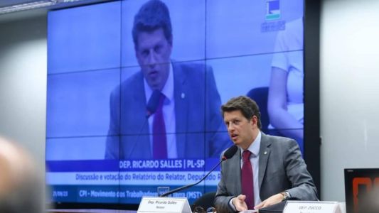 CPI do MST foi encerrada sem votação sobre relatório do deputado Ricardo Salles