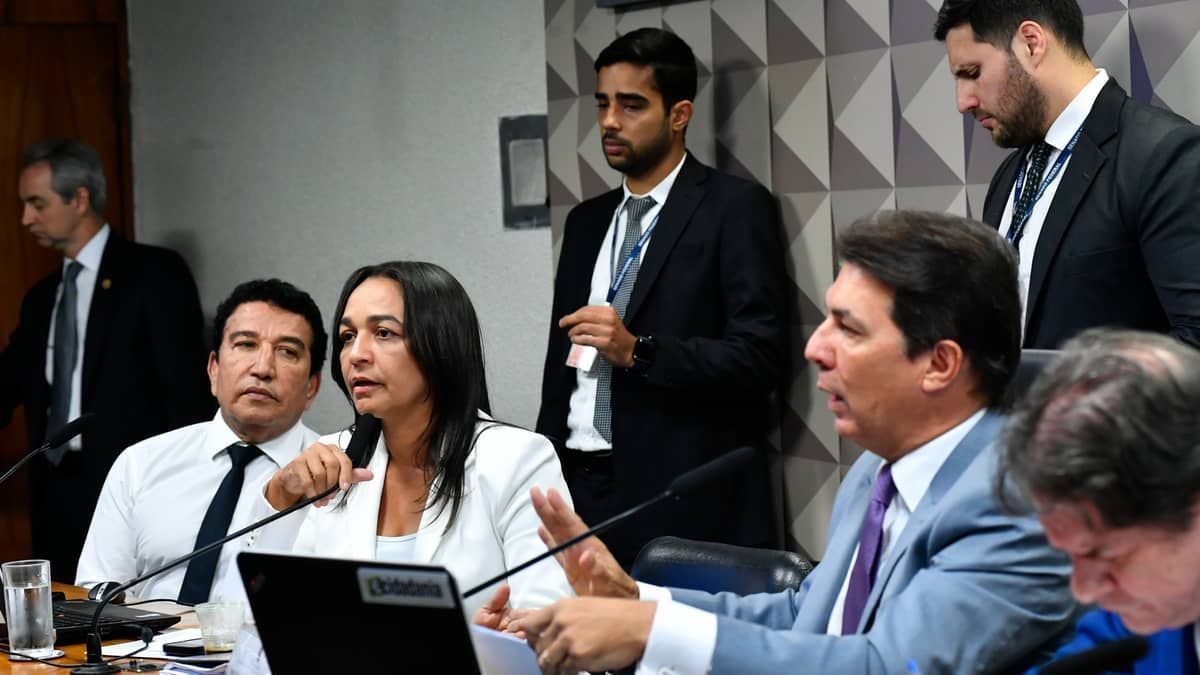 Passaportes de Michelle e Bolsonaro, hacker Delgatti e fotógrafo da Reuters: como será a semana na CPMI do 8/1