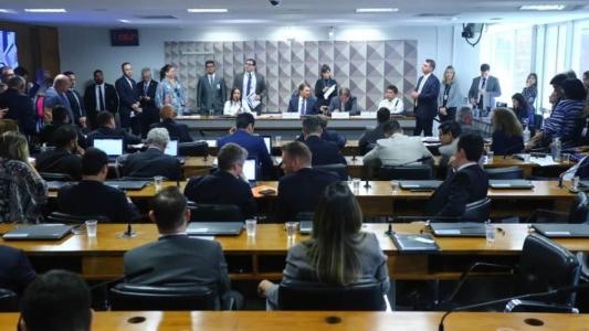 CPMI do 8 de janeiro ouve nesta terça-feira (11) o ex-ajudante de ordens de Bolsonaro