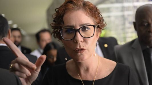 CPMI do 8/1 aprova acesso a dados de Zambelli e Delgatti e reconvocação de Mauro Cid.