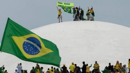 CPMI vai investigar atos que resultaram na invasão e depredação do Congresso, STF e Palácio do Planalto