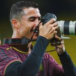 Cristiano Ronaldo esquece crise e vira 'fotógrafo' do Al Nassr