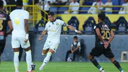 Cristiano Ronaldo durante jogo do Al Nassr contra o Al Khaleej pela 33ª rodada do Campeonato Saudita