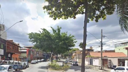Crãnio foi achado na frente de uma loja de tintas