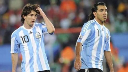 Craques atuaram juntos na Copa de 2010