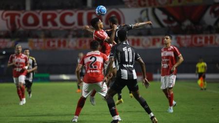 CRB e ABC empataram na noite deste sábado em Maceió
