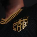 CRB lança uniforme preto em campanha para combate ao racismo