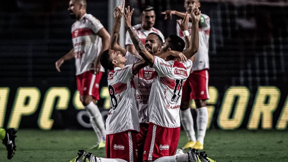 CRB vence o desfalcado Sport e mantém arrancada com Daniel Paulista