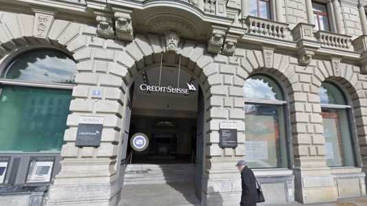 Credit Suisse teve queda brusca nesta quarta-feira (15)