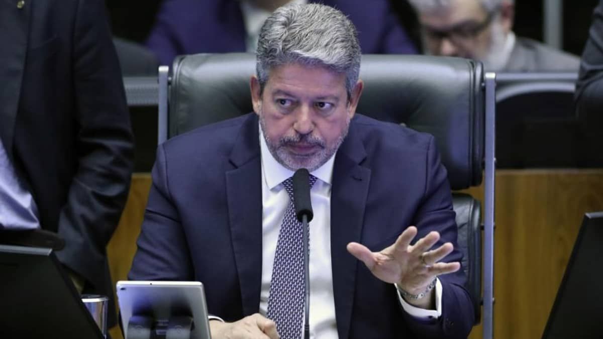 CPI das Apostas Esportivas aguarda decisão de Arthur Lira para deixar o papel
