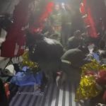 Vídeo: crianças colombianas são atendidas por equipe médica em avião de resgate