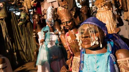 Criado em Belo Horizonte, o Giramundo é um dos mais expressivos do mundo no segmento de teatro de bonecos