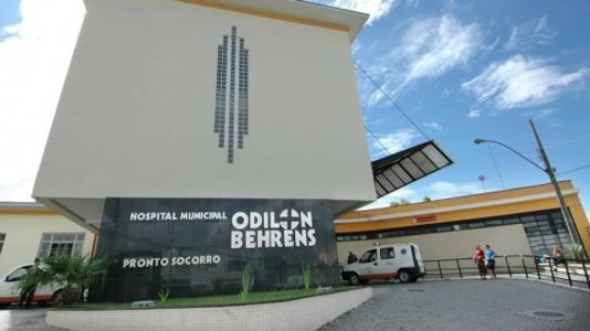 Criança está internada no Hospital Odilon Behrens, em BH