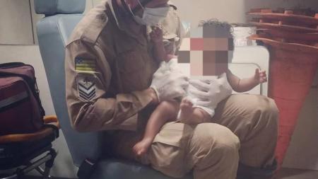 Criança estava conscientes e com sinais estáveis