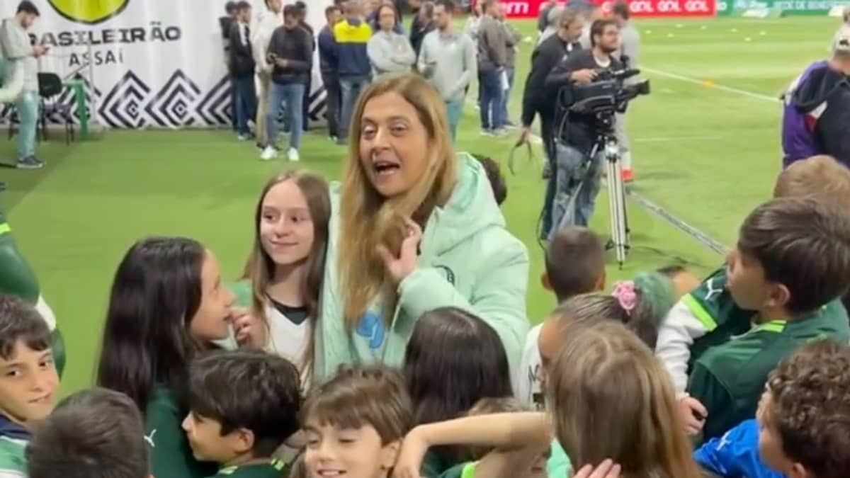 Criança pede reforços para presidente do Palmeiras: 'Compra jogador!'