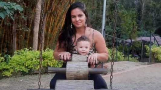 Criança recebeu diagnóstico de bronquite; laudo aponta que criança morreu em decorrência de bronquiolite e infecção no pulmão
