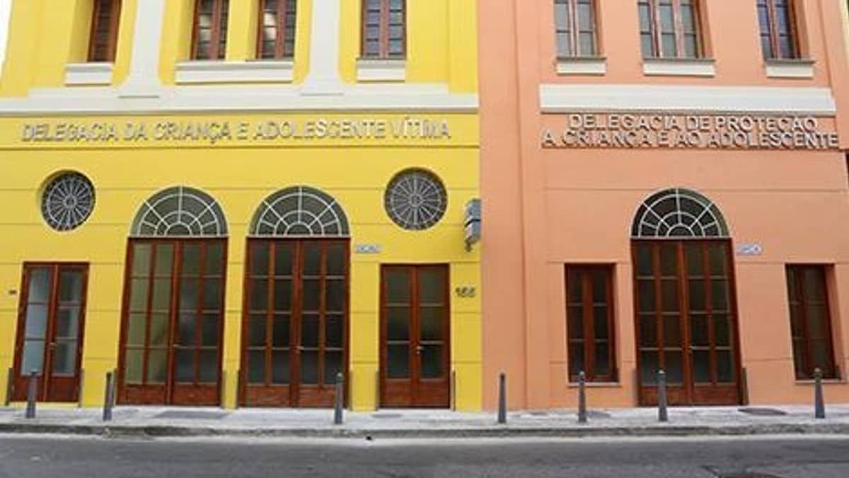 Avô suspeito de estuprar neta de 8 anos é preso após criança relatar abusos para o pai  