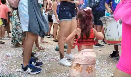 Fotos de crianças fantasiadas no Carnaval