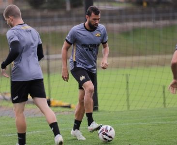 Luciano Castán deve ser titular do Criciúma contra Cuiabá