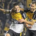 Criciúma bate Ponte Preta de virada e segue na perseguição do G4 da Série B