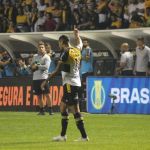 Criciúma quebra sequência invicta do CRB e entra no G4 da Série B