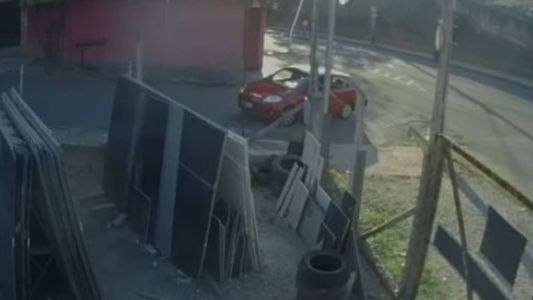 Crime aconteceu em outubro do ano passado. A Polícia Civil cumpriu dois mandados de busca e apreensão